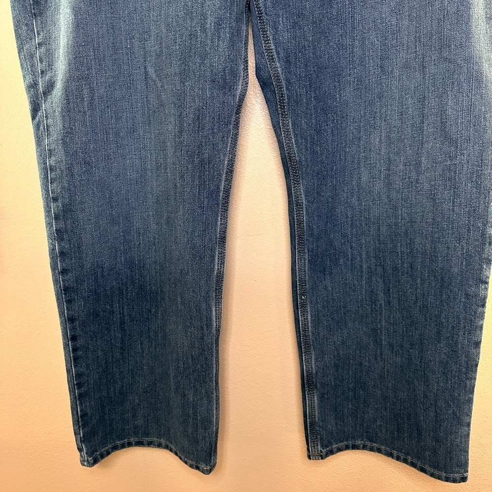 Carhartt Men’s Traditional Denim Straight Leg Jeans Size 46x30 Blue - Picture 2 of 7